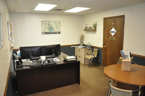 1313 Western Ave, Brookings, SD 57006